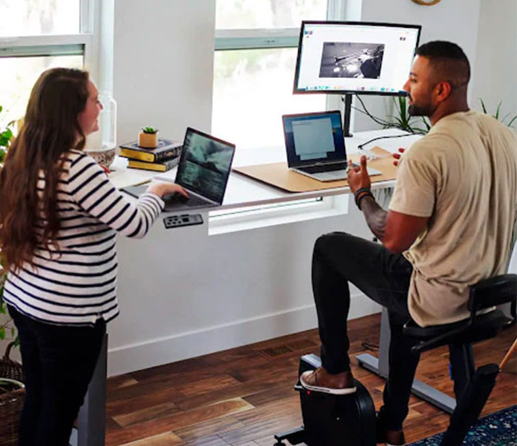 Standing desk